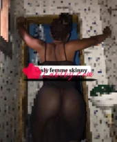 Skinny sensuelle