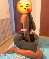 Ta belle 🥰 est sensuelle au corps propre🌶️😍