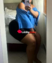 bombe atomique avec une boss très charnue 🍆