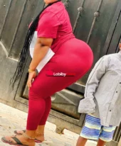 belle salope au forme ronde 🍆