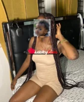 Une minette très perverse 👅, chaude et très dominatrice au lit 🥒