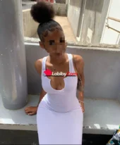 La petite Mimi😛 arrive dans la capitale🥰