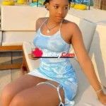 Bébé fille sexy 💋 disponible dès maintenant à Garoua.